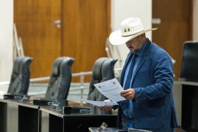 8b2279f12a24c75c82a36babeb0efa22