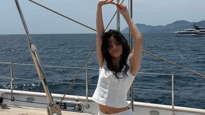 CAMILA.jpg