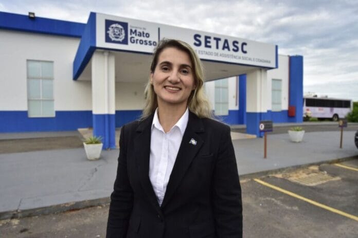 secretaria-grasielle-bugalho