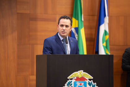 2111305a76e6e0eb4d41442101352a8468e69b563f85a