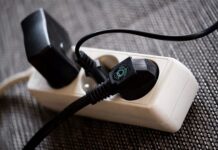 Conselho de Consumidores reforça cuidados essenciais para evitar danos aos eletrodomésticos durante o período de chuvas