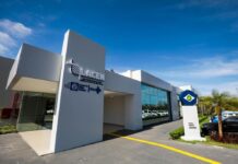 Lacen-MT celebra 50 anos com acreditação inédita, nova sede e ampliação de diagnósticos