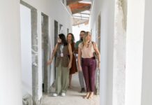 Secretária de Saúde vistoria obras em CAPS e garante continuidade do atendimento