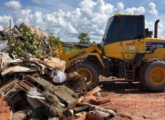 Força-tarefa intensifica limpeza e remove bolsões de lixo em Cuiabá