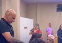 Vídeo: Jovem corta cabelo na festa de 15 anos e emociona convidados