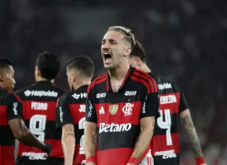 Flamengo derrota Remo por 3 a 0 e entra no G4 do Brasileiro