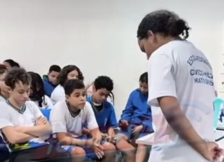 Vídeo: Sargento do 9º Batalhão ministra palestra contra o bullying em escola estadual