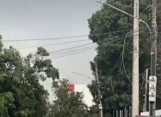 Vídeo: Tempestade provoca destruição no Centro de Várzea Grande