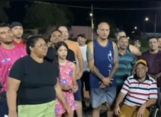 Vídeo: Comunidade comemora construção de campo de futebol no Coxipó