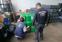 Polícia Civil apreende mais de 2,6 mil litros de óleo lubrificante suspeito em Cuiabá