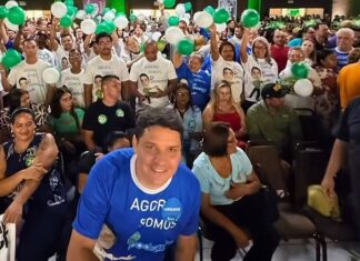 Mais de 350 apoiadores acompanham filiação do vereador Alex Rodrigues ao Podemos em Cuiabá