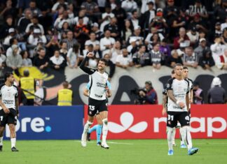 Corinthians derrota Santa Fe e segue 100% na Copa Libertadores