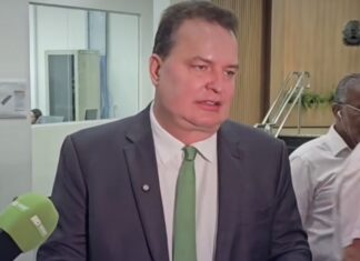 Vídeo: Deputado cobra investigação sobre Organização Social Agir na saúde de MT