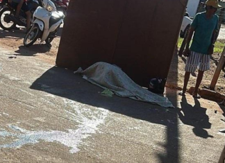 Batida entre duas motos mata mulher em cruzamento