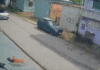 Veja Vídeo – Homem invade calçada com carro e atropela cachorros em Manaus: ‘Fazia de novo’