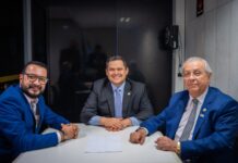 Deputado Enfermeiro Dejamir leva proposta de redução de jornada da enfermagem ao presidente do Senado