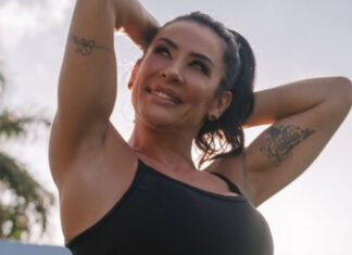 Scheila Carvalho reflete sobre envelhecer com saúde e revela foco aos 52 anos