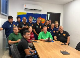 Presidente da Câmara de Cuiabá participa de sessão no Senado em homenagem a líderes comunitários