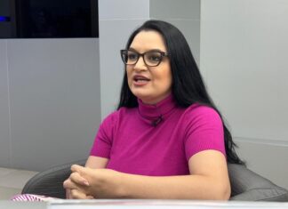 “A direita em si é cristã”, afirma vereadora ao rebater críticas sobre política em evento