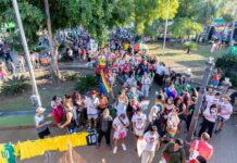 Parada do Orgulho LGBTQIA+ em Cuiabá reúne estrutura pública inédita com ações de acolhimento, mobilidade e cidadania
