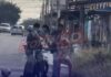 Veja Vídeo: Mulher entrega arma escondida em partes íntimas durante abordagem policial