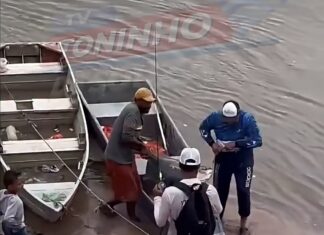 Veja Vídeo – Pescador fisga exemplar raro e exibe “pacu gigante” em rio de Mato Grosso