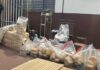 Mais de 250 tabletes de maconha e cocaína são apreendidos em fundo falso de caminhão na BR-364