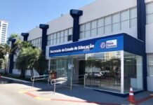Seduc nega descarte irregular e afirma que livros doados a recicladora estavam fora do ciclo de uso