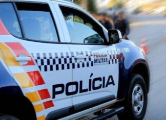 Homem é preso após invadir casa da ex-companheira e ameaçá-la com faca