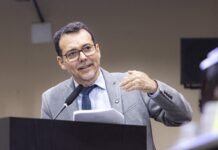 ‘Nosso esforço é colocar Natasha no segundo turno’, afirma deputado
