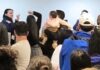 Veja Vídeo – Passageira agride funcionárias da Latam com socos no aeroporto de Guarulhos; veja