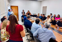 Prefeita apresenta andamento do PCCS da Saúde e reforça compromisso com valorização dos servidores em Várzea Grande
