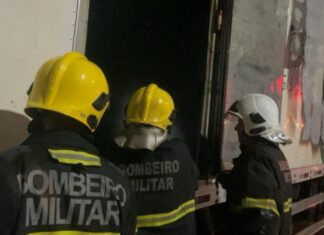 Incêndio atinge caminhão com carga inflamável em transportadora de Colíder