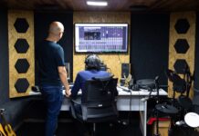 Estúdio municipal avança na produção de músicas de artistas de Cuiabá
