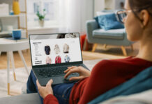 Mês do Cliente: especialista alerta sobre direitos nas compras e cuidados com promoções