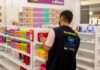 Procon fiscaliza 222 lojas em shoppings de Cuiabá e apreende 926 produtos