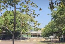 Veja Vídeo – Área que seria depósito de lixo em policlínica abandonada vira moradia de haitiana em Cuiabá
