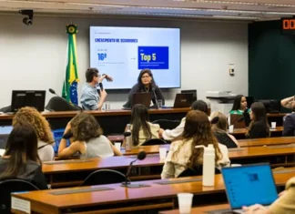 Projeto da ALMT com inteligência artificial é destaque em congresso nacional de comunicação pública