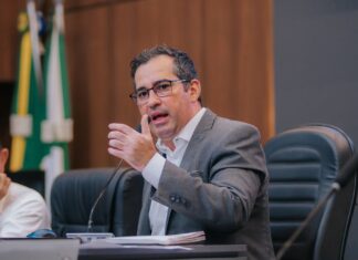 Câmara de Cuiabá aprova lei que permite aceitar receitas médicas particulares no SUS