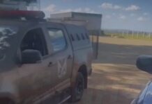 Veja Vídeo – Mulher é presa com 25 kg de skank em ônibus que saiu de Cuiabá com destino à Salvador