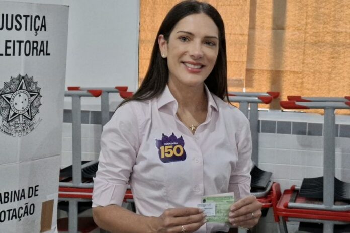ce087f9f73c80a9eea65ccadd763cf33