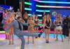 Veja Vídeo – Apresentador chuta drone e atinge rosto de modelo durante programa ao vivo; veja